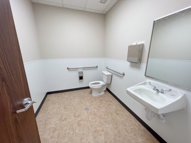 More Photos Of , Houston Industrial For Sale