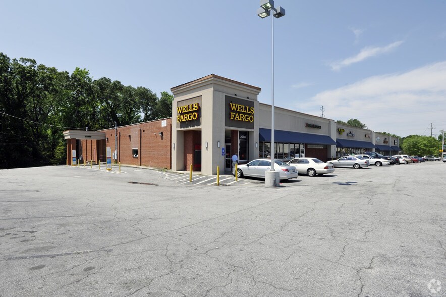 More Photos Of 2290-2310 Cascade Rd SW, Atlanta Unknown For Lease
