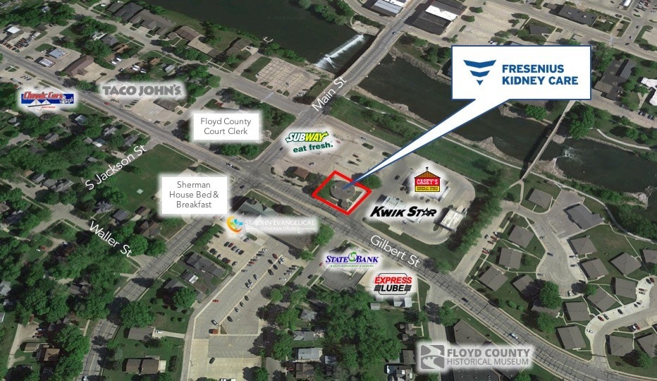 More Photos Of 707 Gilbert St, Charles City Freestanding For Lease