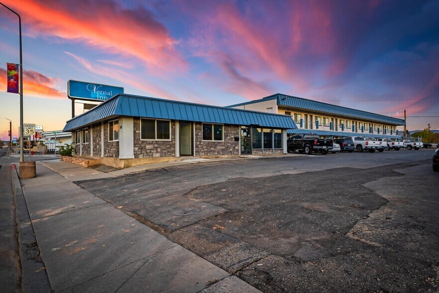 More Photos Of 590 W Main St, Vernal Hotel For Sale
