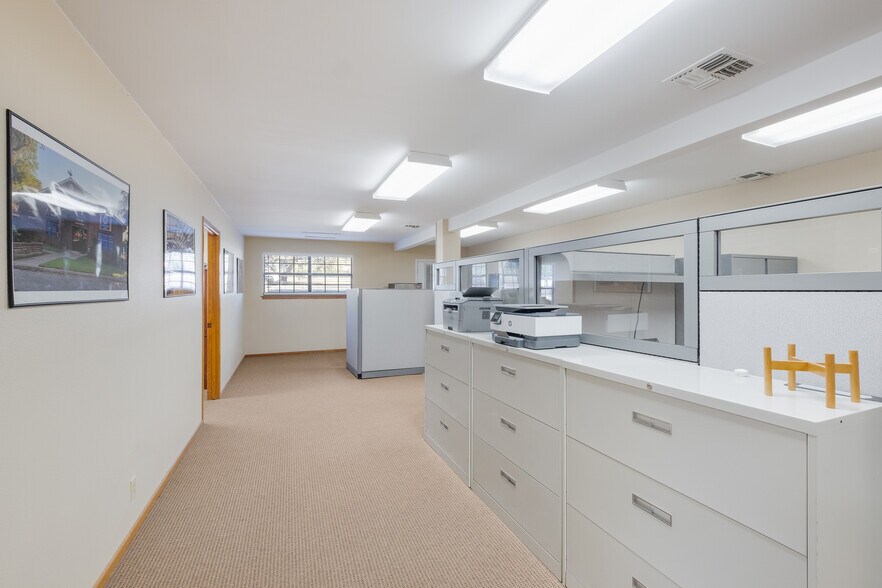 More Photos Of 14893 Bandera Rd, Helotes Office For Lease