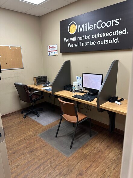 More Photos Of 8316 Lone Tree Rd, Victoria Industrial For Lease