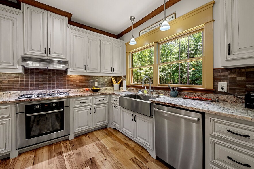 More Photos Of 1638 Old Minor Rd, Culloden Specialty For Sale