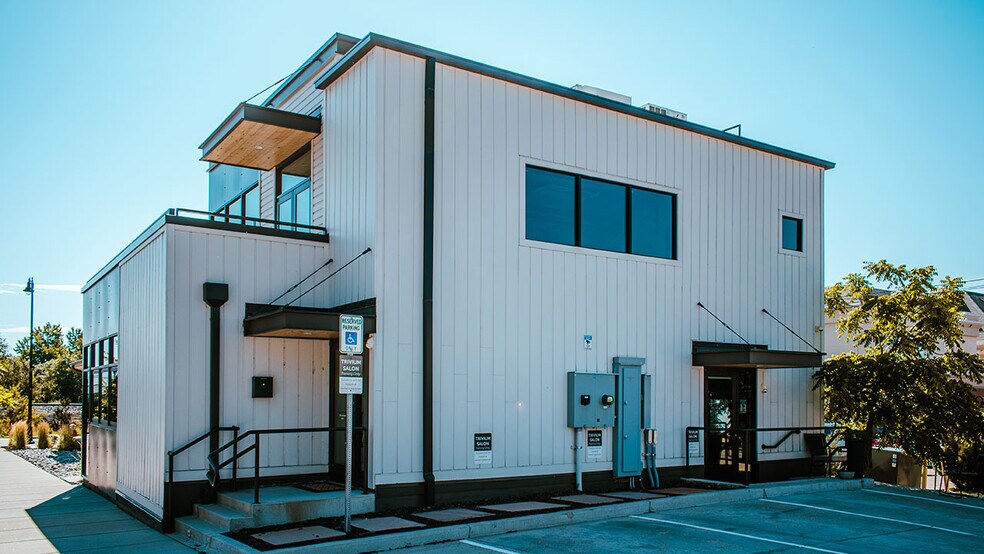 More Photos Of 945 Front St, Louisville Freestanding For Lease