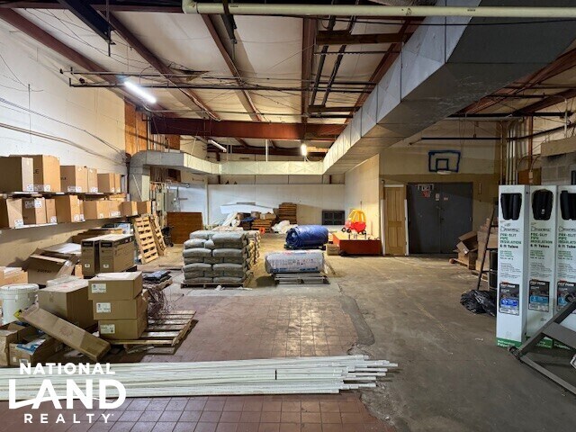 More Photos Of 1243 Washington St, Marion Storefront Retail Office For Sale