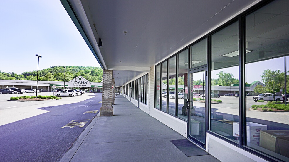 More Photos Of 1400 US Route 302, Barre City Unknown For Lease
