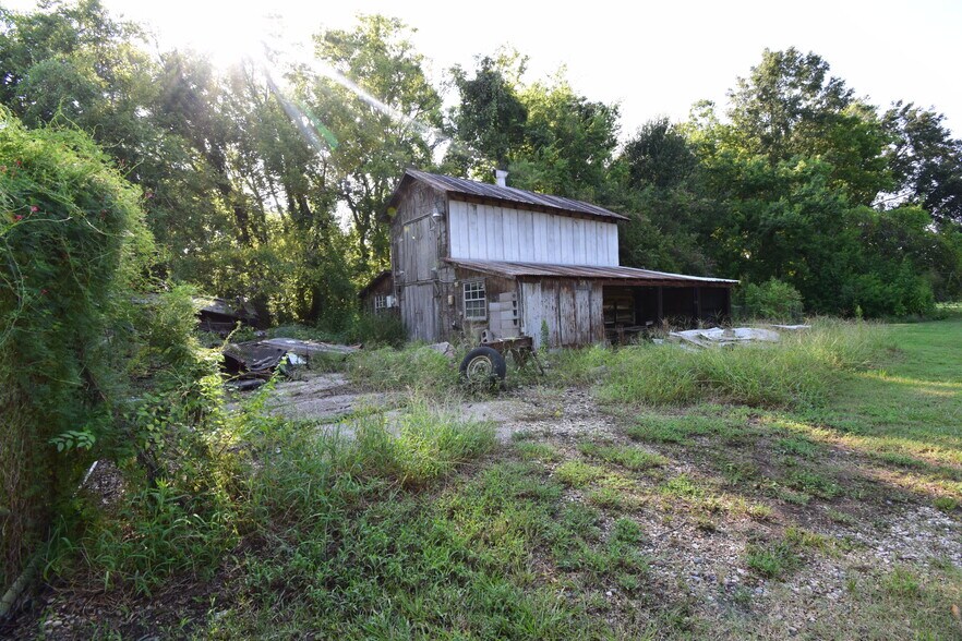 More Photos Of 2315 LA-1 South, Donaldsonville Land For Sale