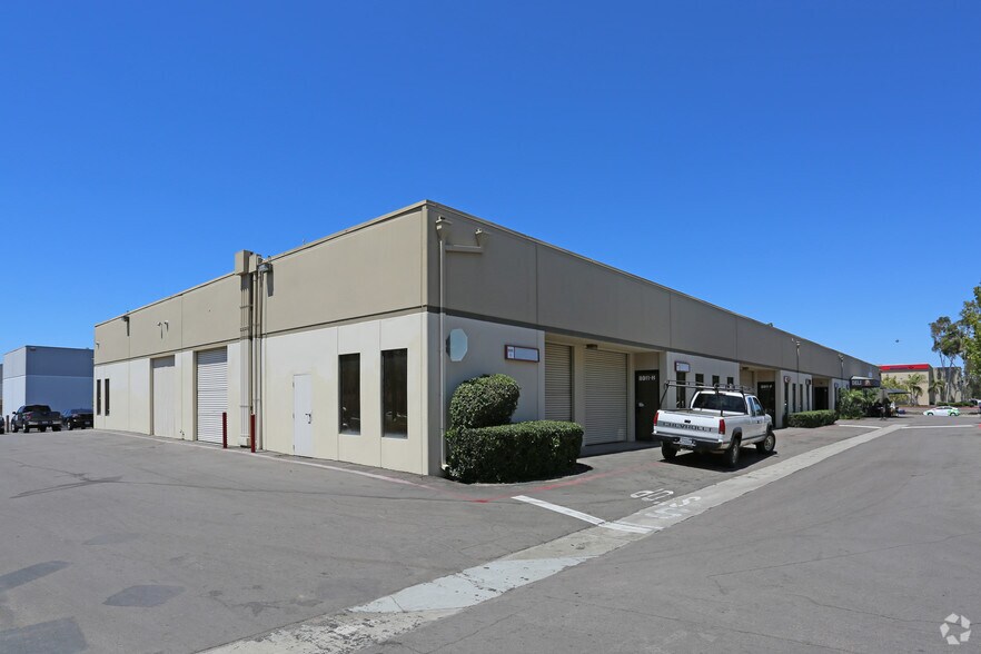More Photos Of 8909-8911 Complex Dr, San Diego Light Manufacturing For Sale