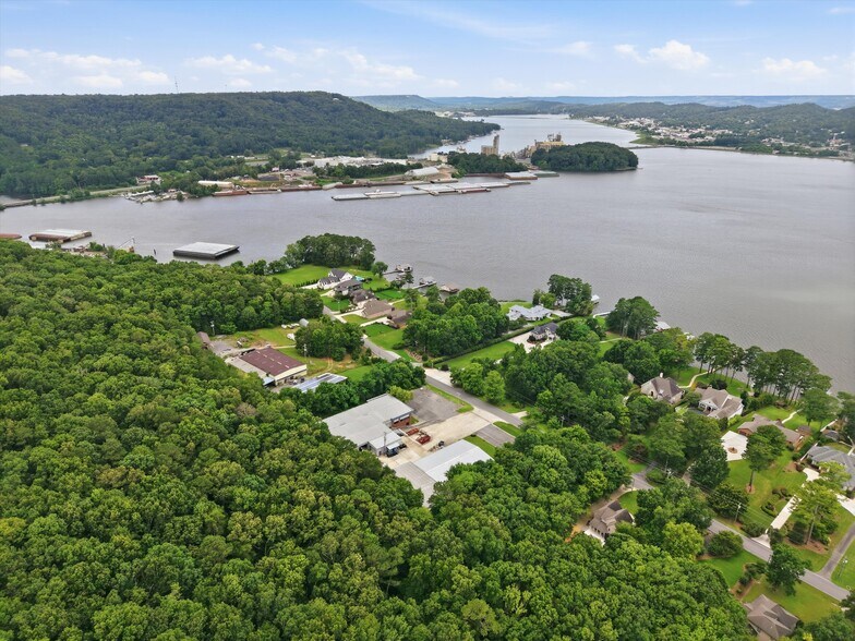 More Photos Of 740 Signal Point Rd, Guntersville Industrial For Sale