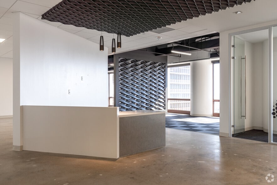 More Photos Of 1415 Louisiana St, Houston Office For Lease