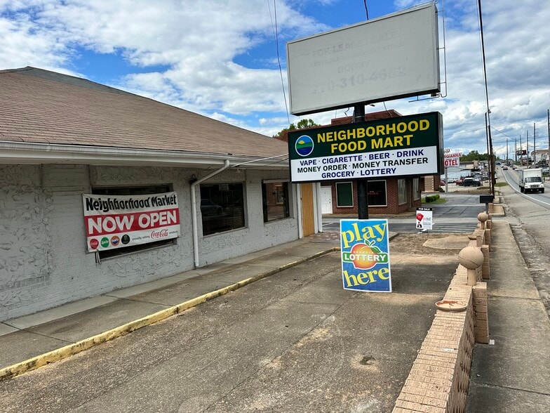 More Photos Of 1636 Atlanta Hwy, Gainesville Restaurant For Lease