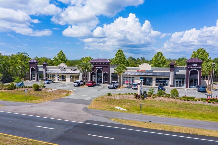 More Photos Of 6442-6480 Land O Lakes Blvd, Land O' Lakes Storefront For Lease