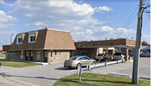 More Photos Of 12004 S Pulaski Rd, Alsip General Retail For Sale