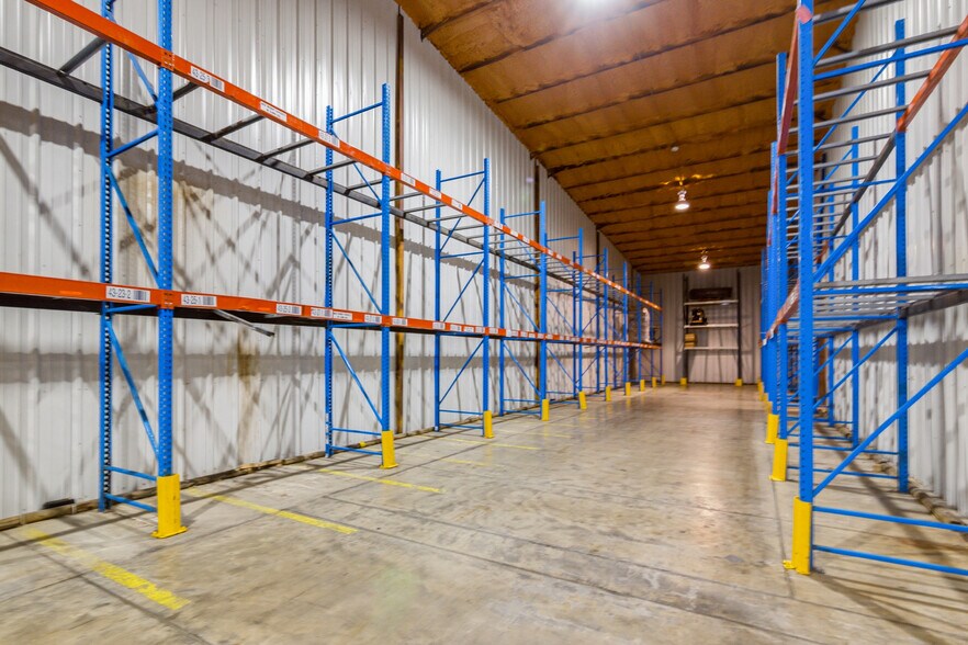 More Photos Of 8316 Lone Tree Rd, Victoria Industrial For Sale