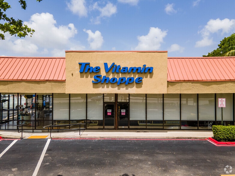 More Photos Of 1727-1797 N University Dr, Plantation Unknown For Lease