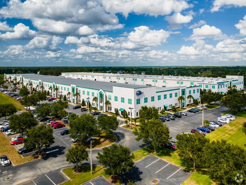 More Photos Of 500 Eagles Landing Dr, Lakeland Distribution For Lease