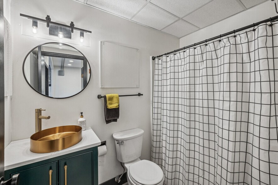 More Photos Of 100 State St N, Waseca Restaurant For Sale