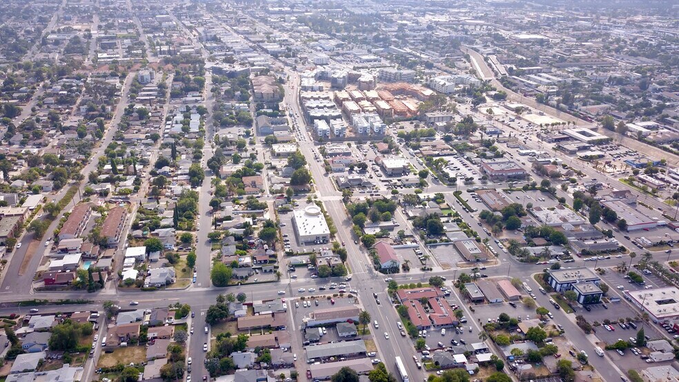 More Photos Of 899 E Grand Ave, Escondido Medical For Sale