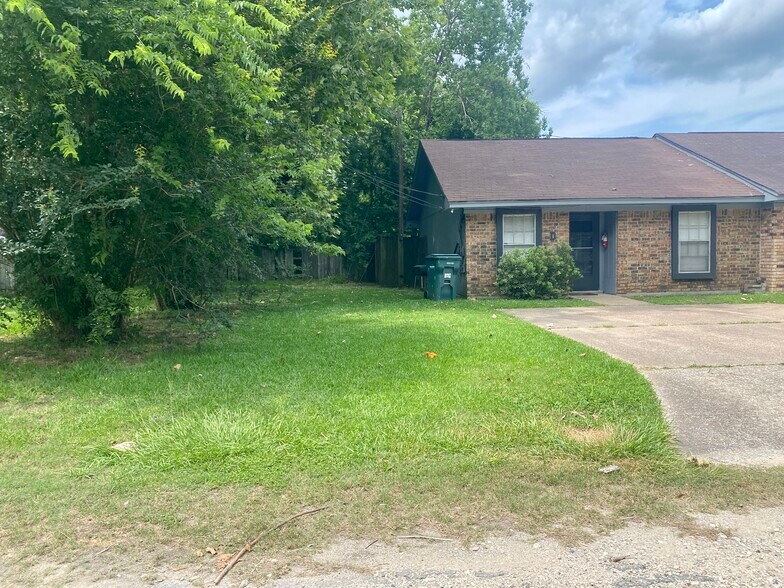 More Photos Of 782 Pinchback Rd, Beaumont Apartments For Sale