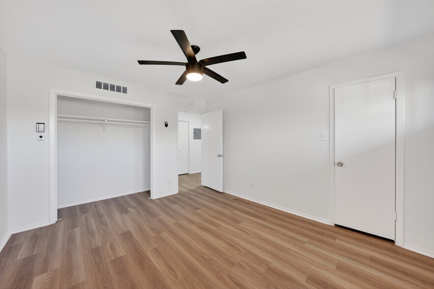 More Photos Of 4210 Red River St, Austin Apartments For Sale