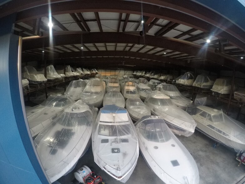 More Photos Of 5700 41st, Forest View Sports And Entertainment For Sale