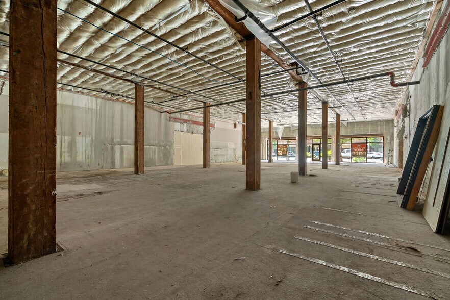 More Photos Of 17 N 3rd St, Yakima Apartments For Sale