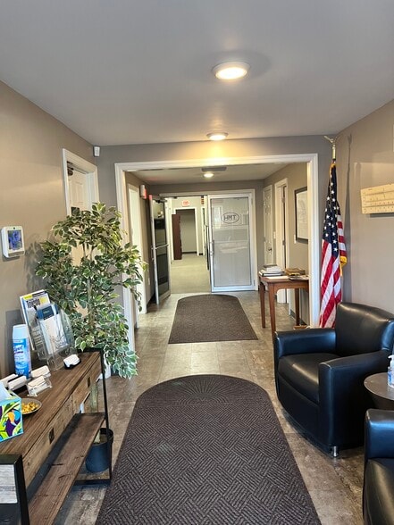 More Photos Of 130 Cecil St, Canonsburg Office For Sale