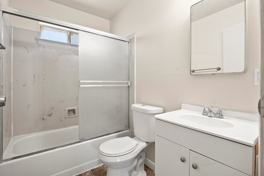 More Photos Of 24586-24598 Sybil Ave, Hayward Apartments For Sale