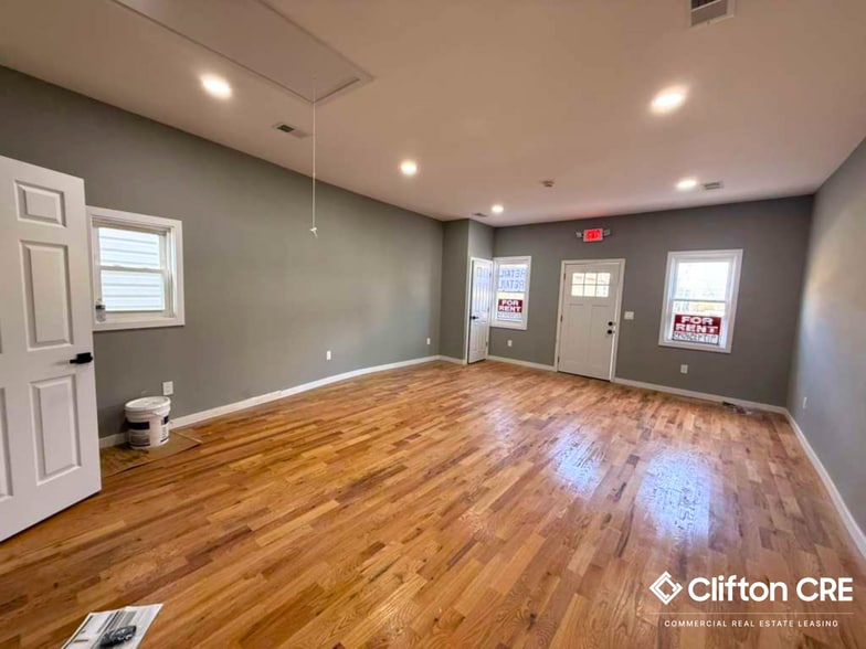 More Photos Of 188-190 Whitehead Ave, South River Storefront Retail Office For Lease