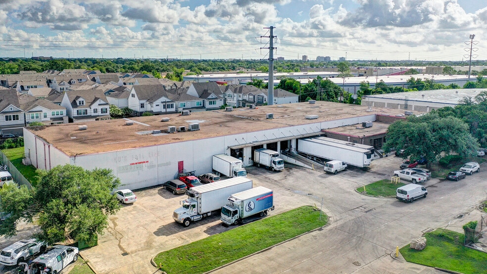 Primary Photo Of 7200 Wynnpark Dr, Houston Warehouse For Sale