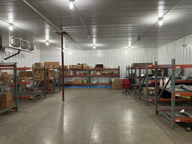 More Photos Of 2337 Thompson Way, Santa Maria Warehouse For Lease