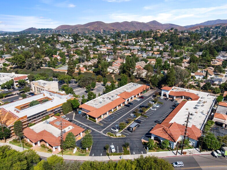 More Photos Of 30313-30317 Canwood St, Agoura Hills Unknown For Lease