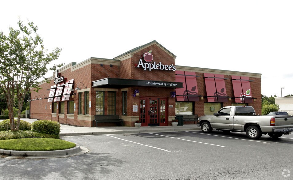 Primary Photo Of 640 Rembert C Dennis Blvd, Moncks Corner Restaurant For Sale