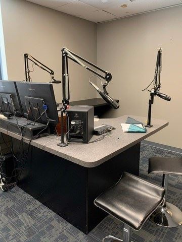 More Photos Of 14 Computer Dr W, Colonie Office For Lease