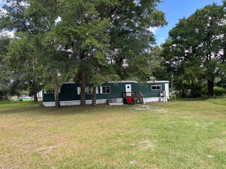 More Photos Of 53 Tranquil Ln, Waynesville Manufactured Housing Mobile Home Park For Sale