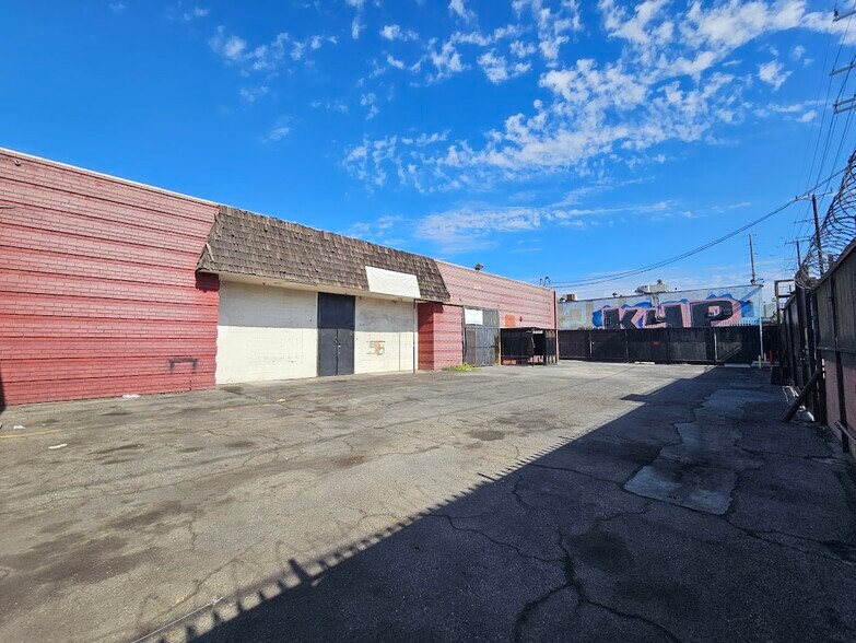 Primary Photo Of 3955 S Broadway Pl, Los Angeles Warehouse For Sale