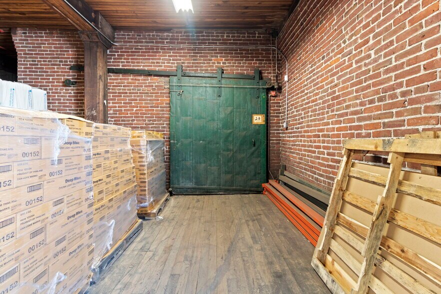 More Photos Of 2401-2439 N American St, Philadelphia Warehouse For Sale