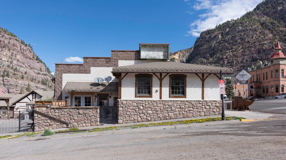 More Photos Of 400 Main st, Ouray Restaurant For Lease