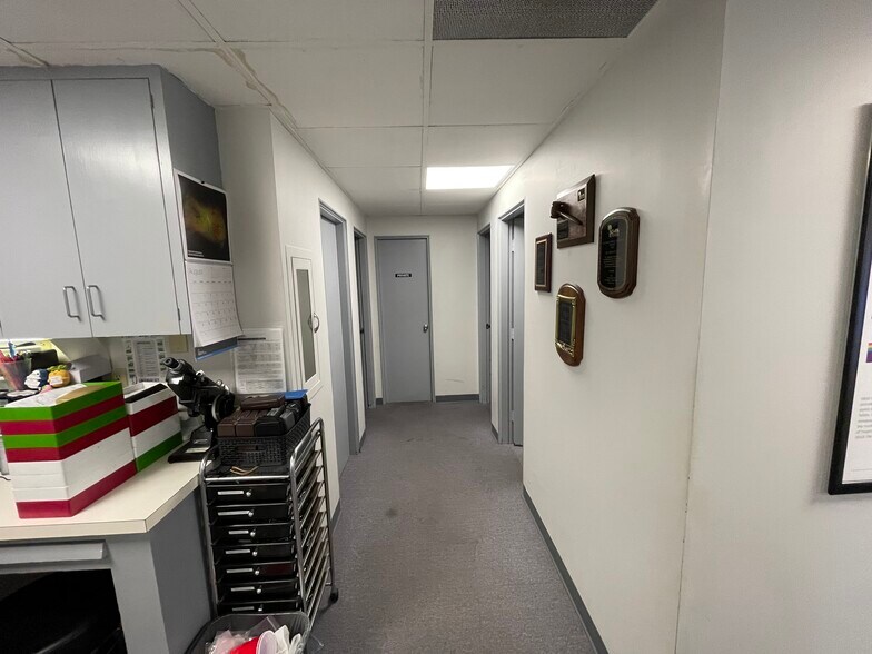 More Photos Of 2757 Laurel St, Columbia Medical For Sale