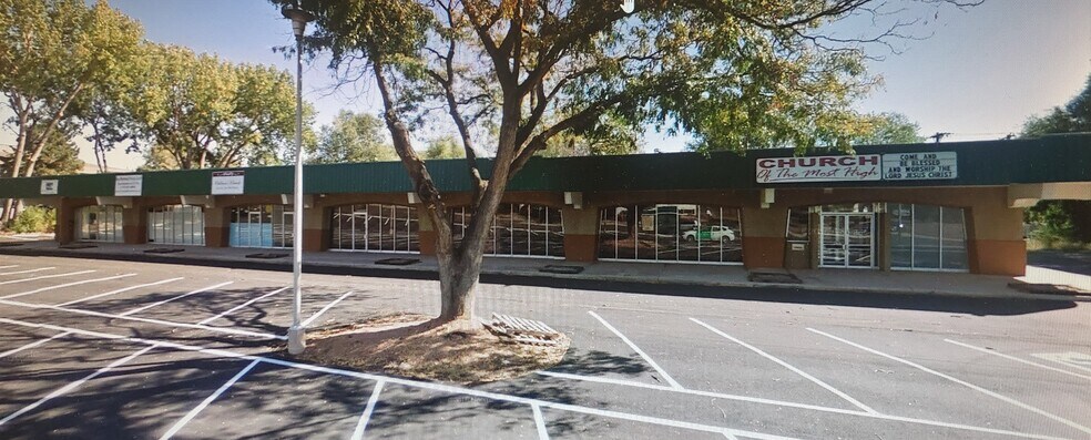 More Photos Of 831 S Circle Dr, Colorado Springs Storefront Retail Office For Sale