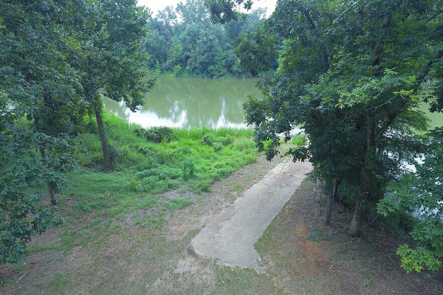 More Photos Of 1571 Judge Greene Place Rd, Greensboro Land For Sale