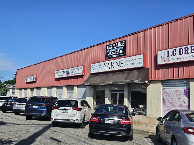 Primary Photo Of 34 Hempstead Tpke, Farmingdale Freestanding For Lease