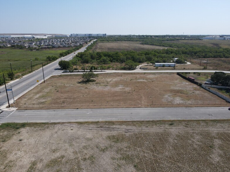 More Photos Of 518 Saints Hvn, San Antonio Land For Sale