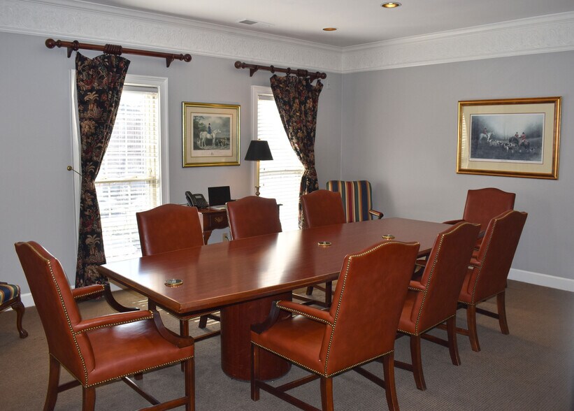 More Photos Of 2908-2910 Poston Ave, Nashville Office For Sale