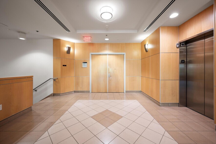 More Photos Of 28212 Kelly Johnson Pky, Valencia Medical For Lease