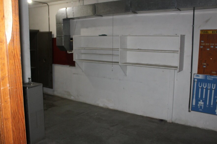 More Photos Of 1400 Dr Martin Luther King Jr Blvd, Kinston Industrial For Sale