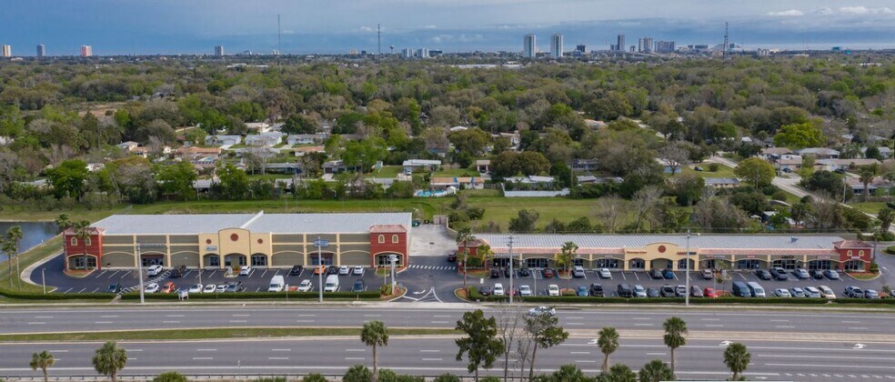Primary Photo Of 1025 N Nova Rd, Holly Hill Unknown For Lease