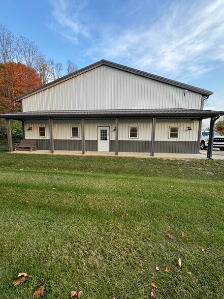 More Photos Of 3133 N Westbury Village Dr, Bloomington Office For Lease