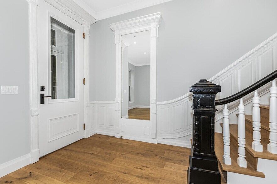 More Photos Of 11A Arlington Pl, Brooklyn Apartments For Sale