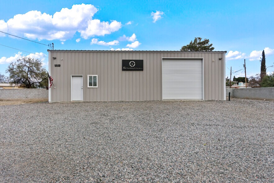 More Photos Of 1819 S 1st Ave, Safford Office For Sale